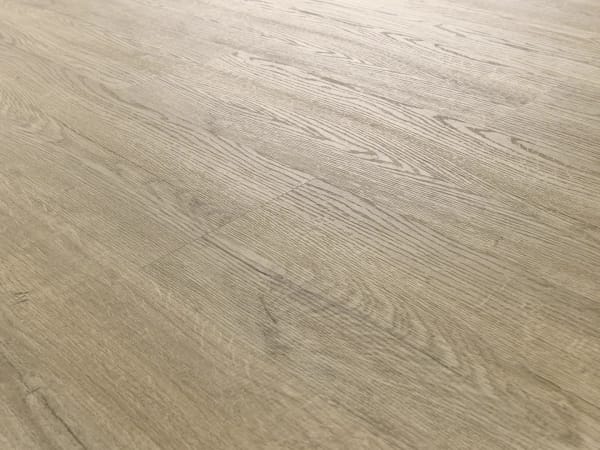 Landhausdiele - Vinylboden mit Mineral Kern und kratzfest Lack