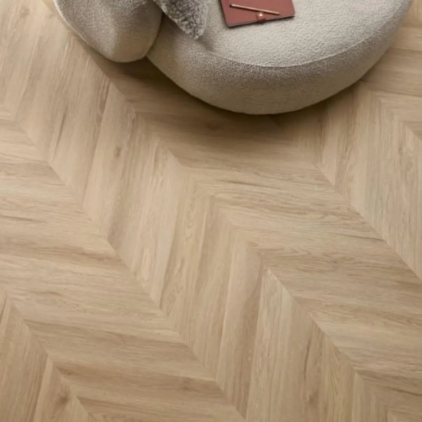 Vinyl Parkett - Chevron - Eiche Harlow (CLC 158) 5mm/0.55mm - Fischgräten Vinyl