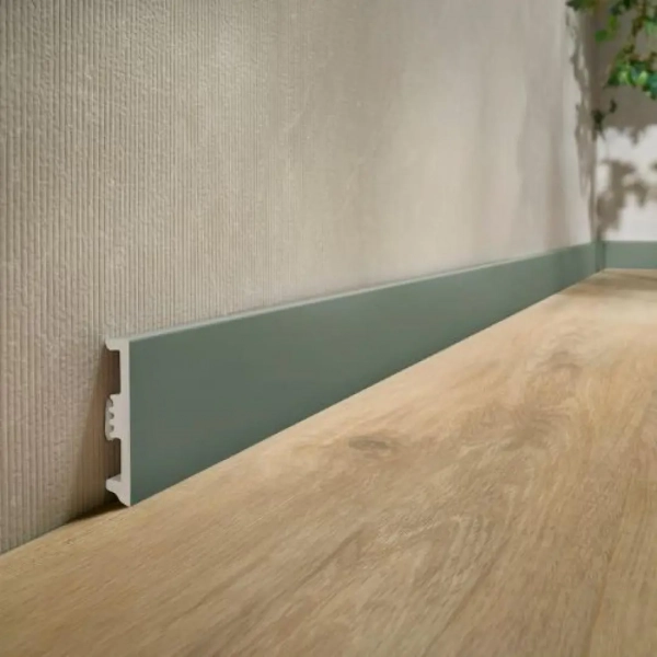 Fußleiste - Arbiton STIQ XL ST810 80 mm - Sockelleiste olive