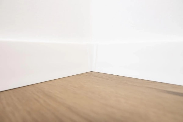 Sockelleisten Ecken - Arbiton STIQ+ STP580 - Innenecke - 2 Stk.